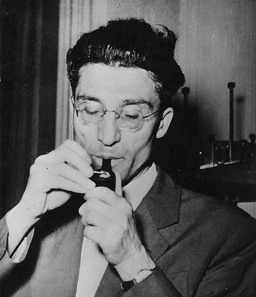 Le Poesie Piu Belle Di Cesare Pavese L Altrove L Altrove Appunti Di Poesia